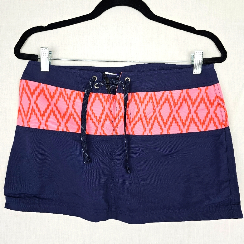 Patagonia Women's Board Skirtie Nylon Navy Blue and Pink Size‎ 8